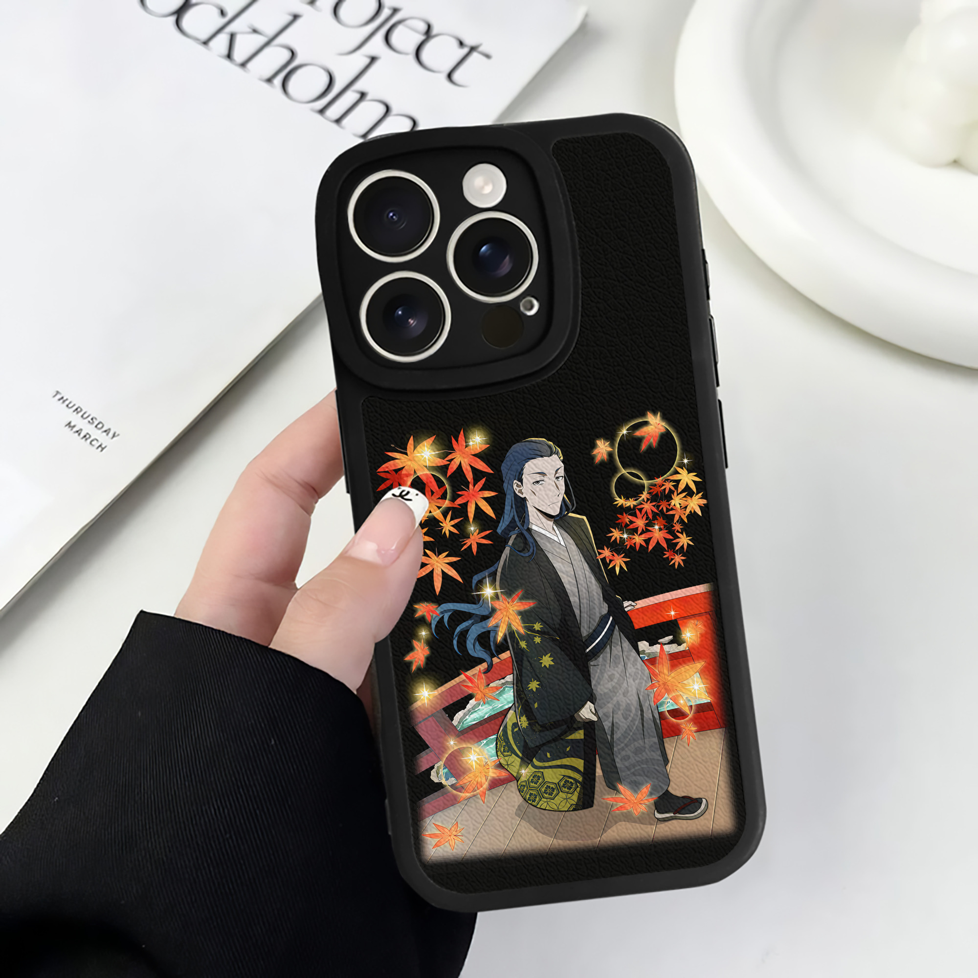 （画像用） 文豪ストレイドッグス Bungo Stray Dogs 【iPhone 16シリーズ対応】シリコンスマホケース（レザー調） 材質：シリコン
